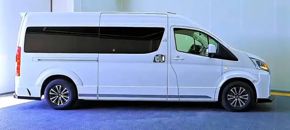 Van Rental With Driver Works in Abu Dhabi Van Rental With Driver Works in Abu Dhabi